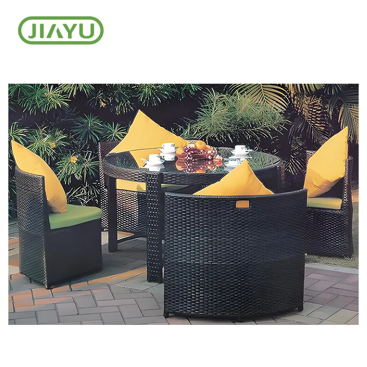 چگونه صندلی کمپینگ مناسبی را برای ماجراجویی در فضای باز خود انتخاب کنیم؟